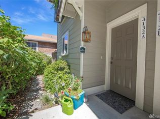 4132 25th Ave SW, Seattle, WA 98106