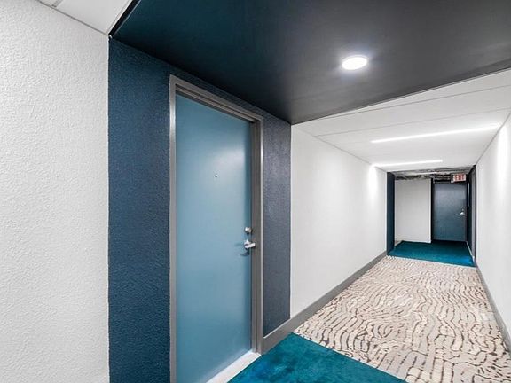 5th image of 8900 E Treasure Dr #1