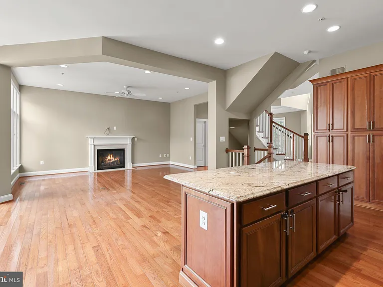 11426 Ellington St — Photo 22