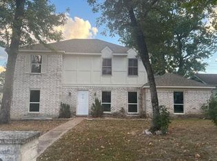 10156 Woodhollow Dr, Conroe, TX 77385