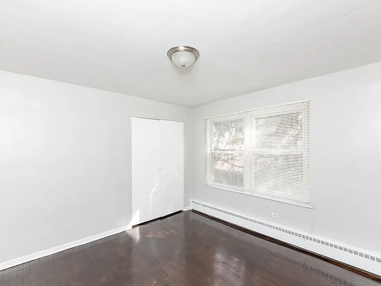 3059 N Kostner Ave #2W — Photo 7