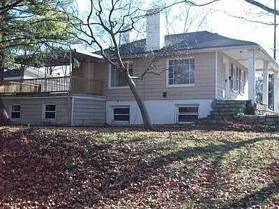 3rd image of 2950 Hilton Dr