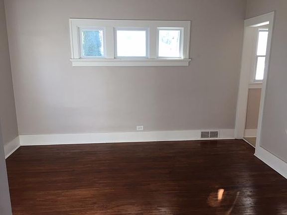 3rd image of 2939 Gunckel Blvd