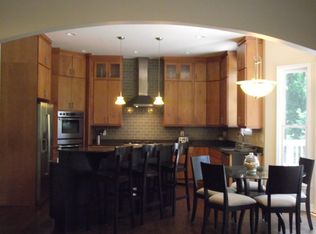 734 Forrest Trl NW, Atlanta, GA 30318