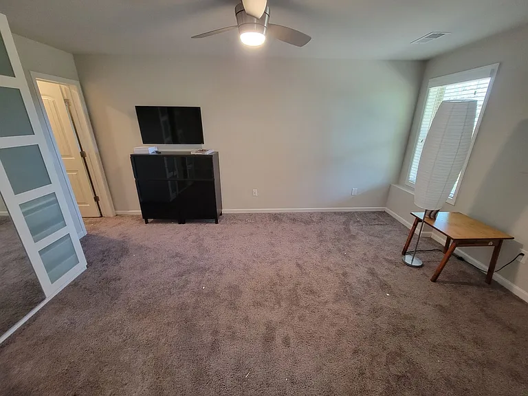 416 Jones Peak Dr — Photo 21