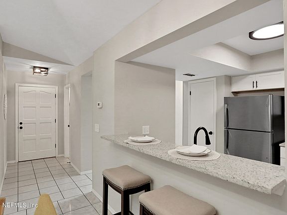 2nd image of 10763 IRONSTONE Drive N
