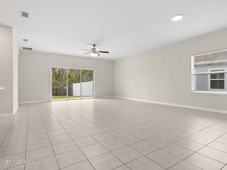 5556 Kellar Cir — Photo 6