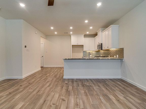 5th image of 1365 Madison Ave