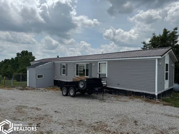 27019 Highway 2, Moulton, IA 52572