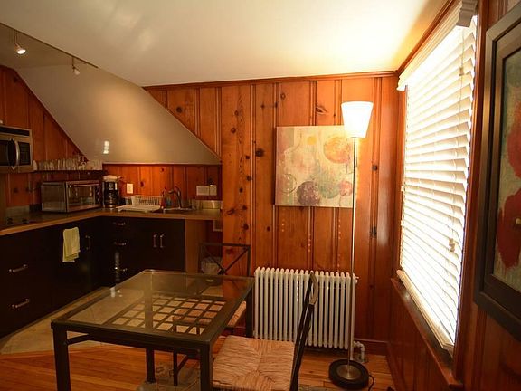 3rd image of 1047 N Edgewood St APT 5