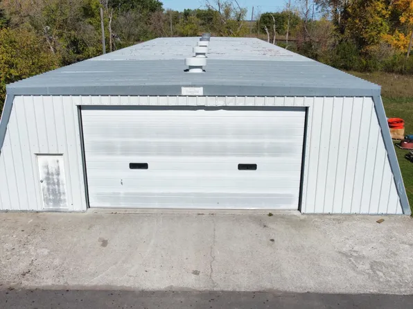 302 Main St, Halma, MN 56729