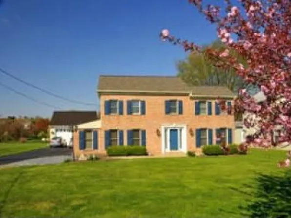 1616 Mentzer Rd, Lancaster, PA 17602