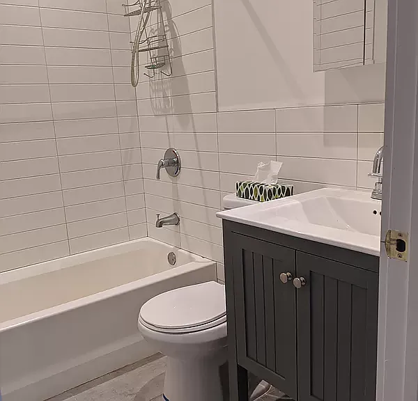 207 N 6th St #2L — Photo 8