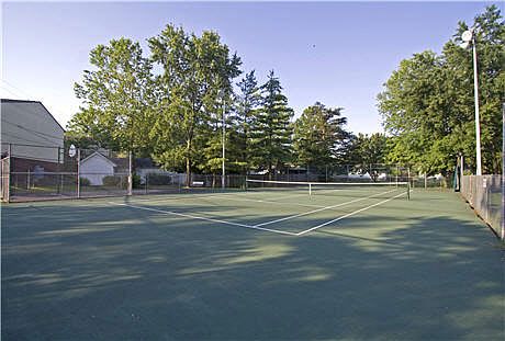 5th image of 6847 Country Club Dr