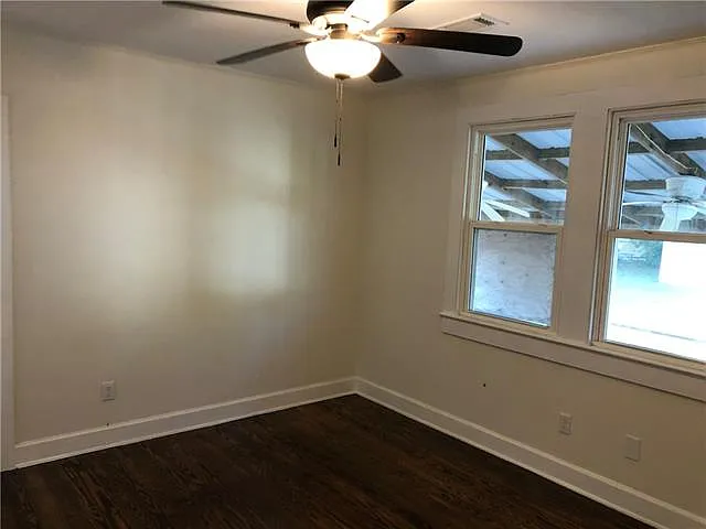 2 bed, 1.0 bath, 900 sqft, $1,500 — Photo 4