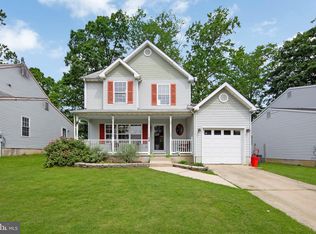 26 Juniper Ave, Somerdale, NJ 08083