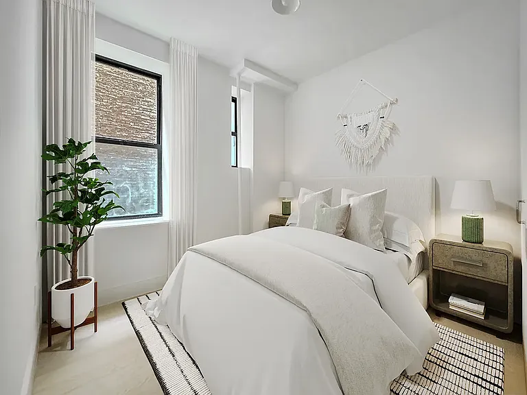 217 Thompson St #21 — Photo 6
