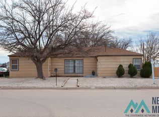 813 S 4th St, Artesia, NM 88210