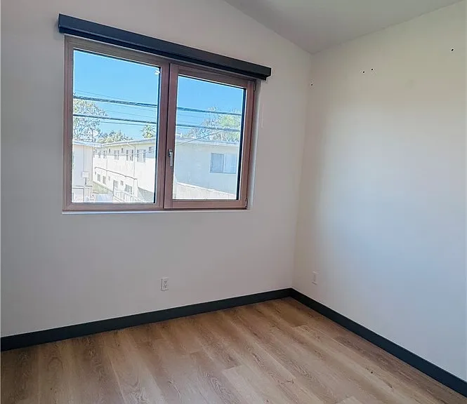 12527 Wagner St — Photo 8