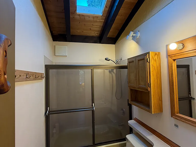 550 Peak View Dr — Photo 18