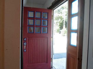 4 Lewis St, Woonsocket, RI 02895