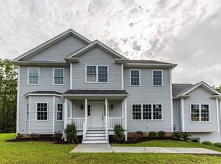 7 Carltons Trl, Smithfield, RI 02917