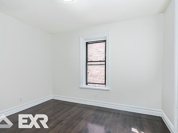 5th image of 526 W 111th St #5EE