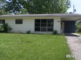9624 Saint Jerome Ln, Saint Louis, MO 63134