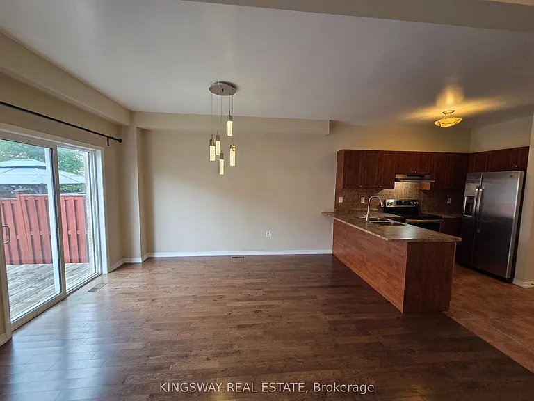 28 Tidemore Hts — Photo 10