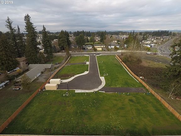 4th image of 8719 NE 43rd Pl