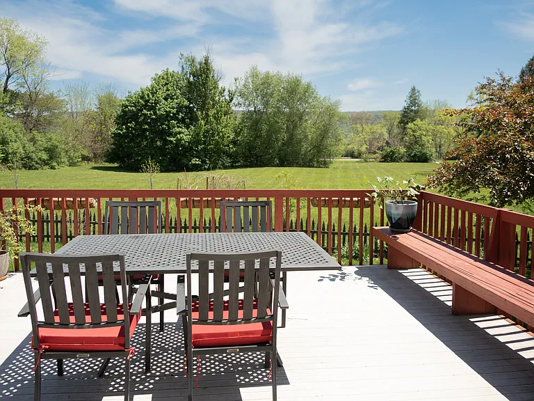 1694 Sheffield Ct — Photo 10