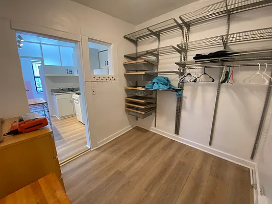 Rented by Capri Jet Realty Corp | media 5