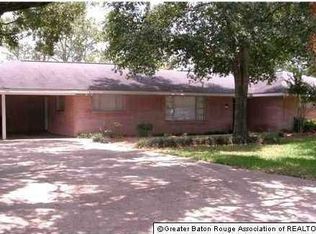7182 Landmor Dr, Greenwell Springs, LA 70739