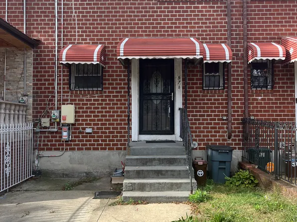 578 Christopher Avenue image 1 of 5