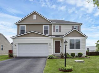 346 Glen Crossing Dr, Etna, OH 43062
