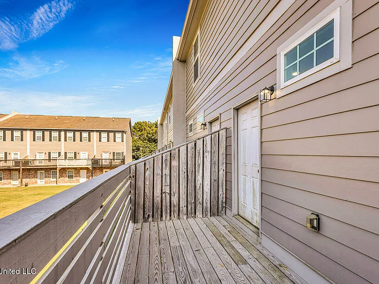103 E Orchard Loop #103 — Photo 11
