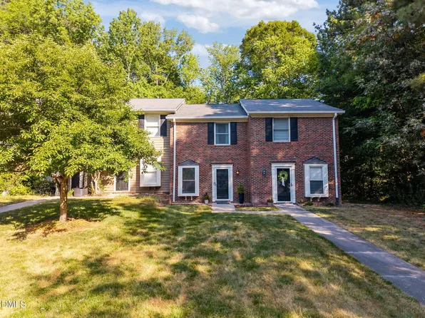 13 Hartford Ct, Durham, NC 27707