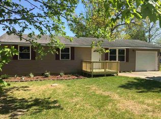 337 W Pleasant St, Churubusco, IN 46723