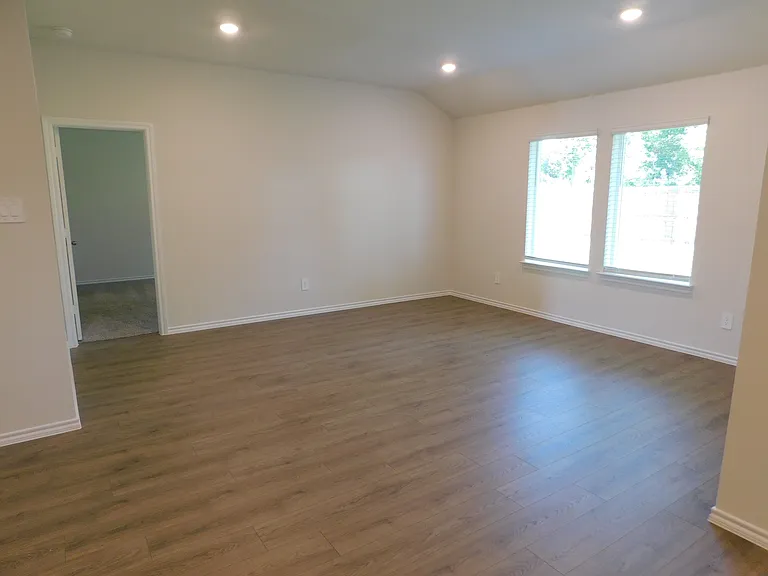 849 Wild Rose Way — Photo 7