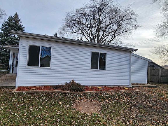 2nd image of 209 Hudson Dr