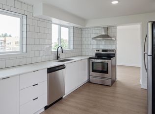 3132 SW Marigold St #4, Portland, OR 97219