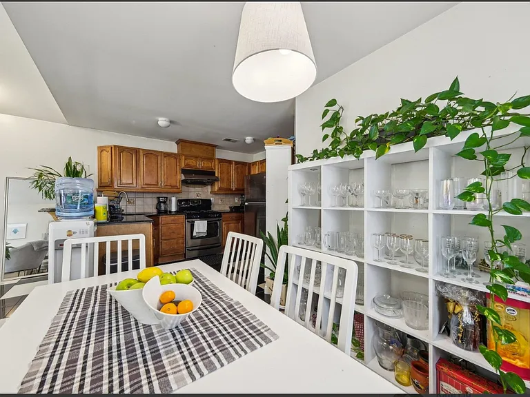 45 Terrace Ave #2 — Photo 3