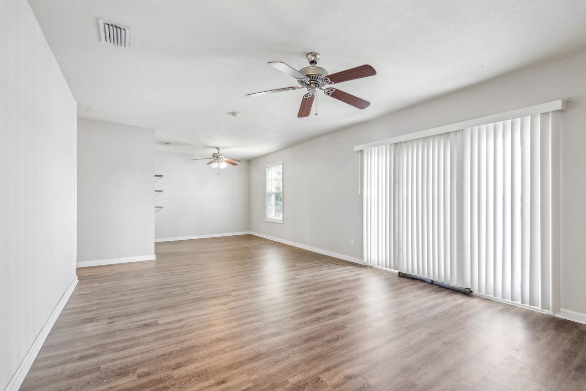 Pompano Dr-1605-008.jpg