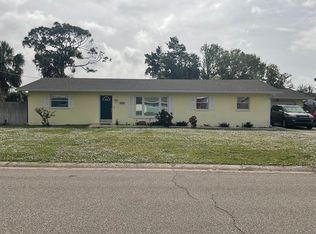 408 67th Avenue Dr W, Bradenton, FL 34207