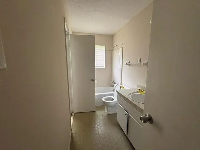 5267 Broken Oak Dr — Photo 7