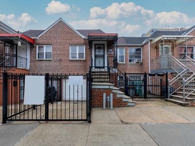1981 Gleason Avenue, Bronx, NY, 10472