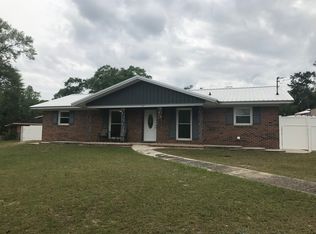 202 Fuqua Ave, Ozark, AL 36360