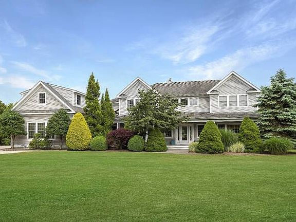 2nd image of 54 Tanners Neck Ln #B