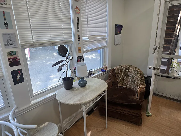144 School St #1L — Photo 7
