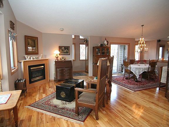 3rd image of 8220 E South Riverway Ave